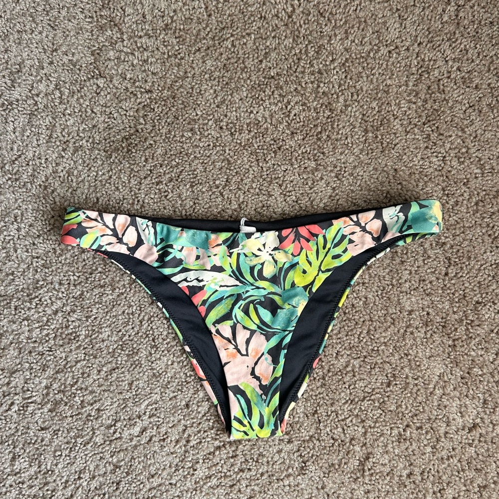 Floral Tropical Bikini Bottom - Multicolor